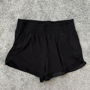 Athleta Mesh Racer High rise Shorts